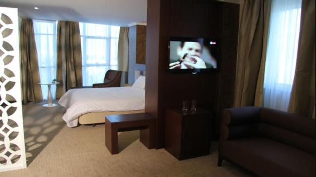 Hotel Beni Hamad Bordj Bou Arreridj 外观 照片